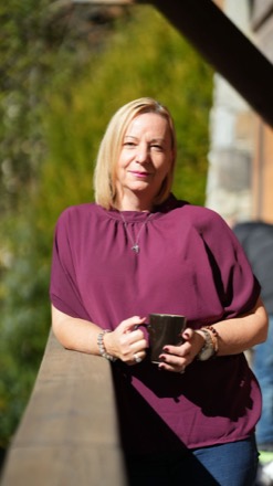 Julie Smith